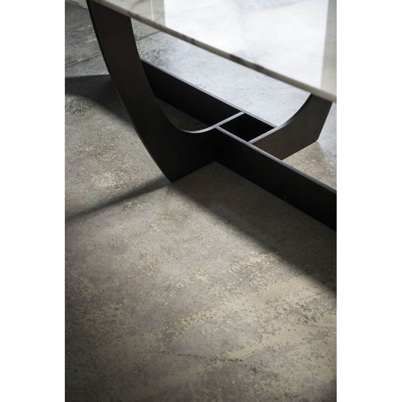 ROMEO Dining Tables