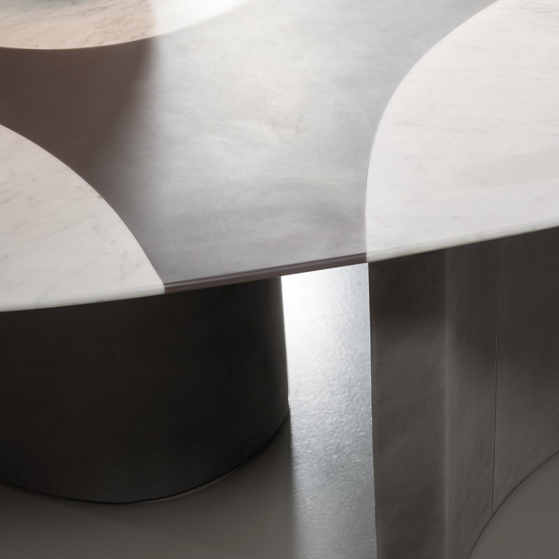 RONCHAMP Dining Tables