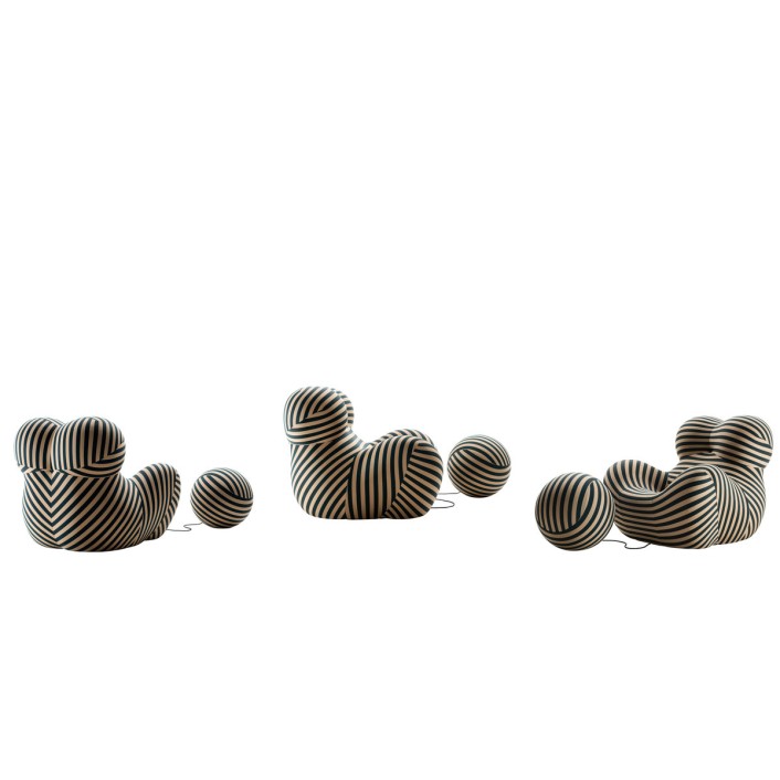 DD-406 Armchairs