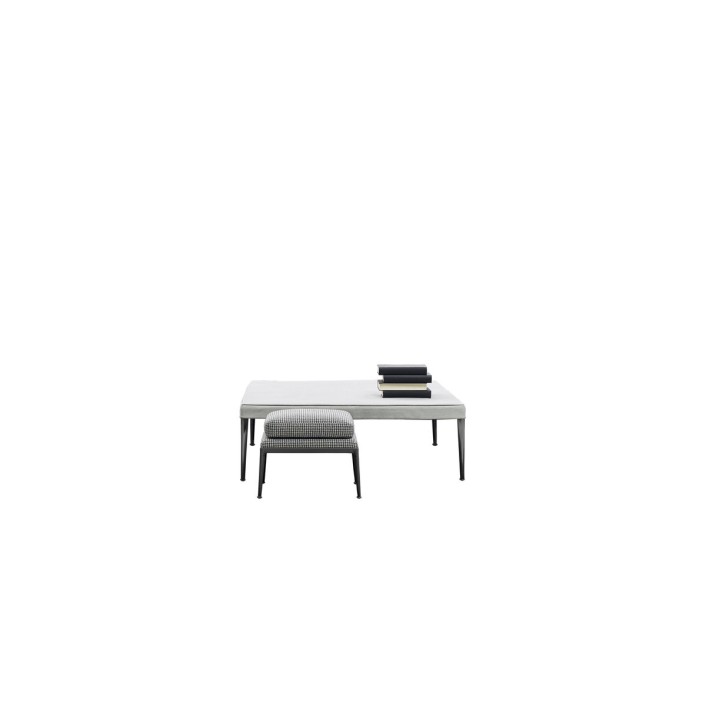DD-522 Stools & Benches
