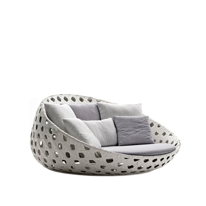 Canasta Outdoor Furniture