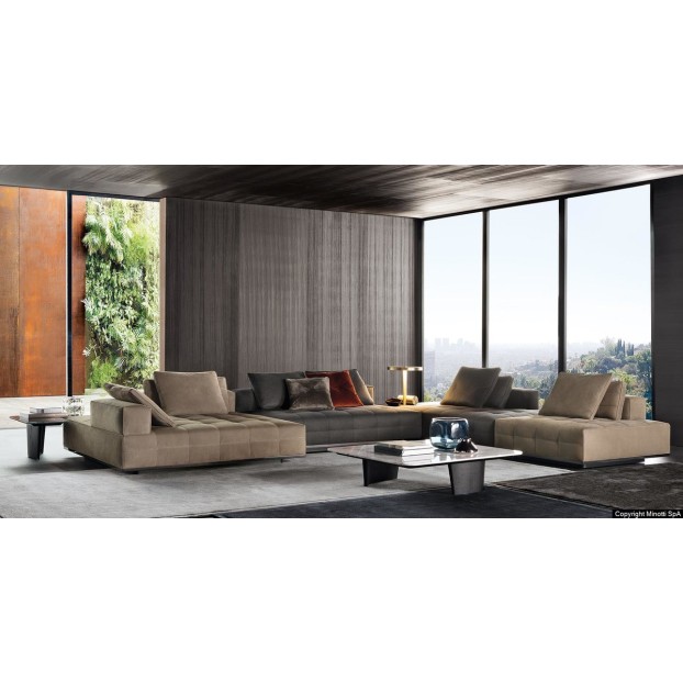 DD-556 Sofas