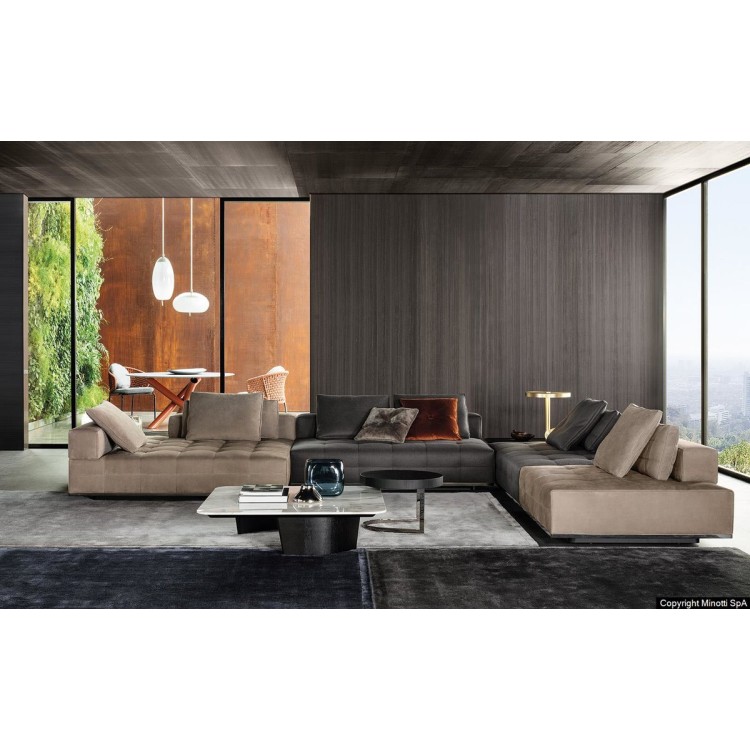 DD-556 Sofas
