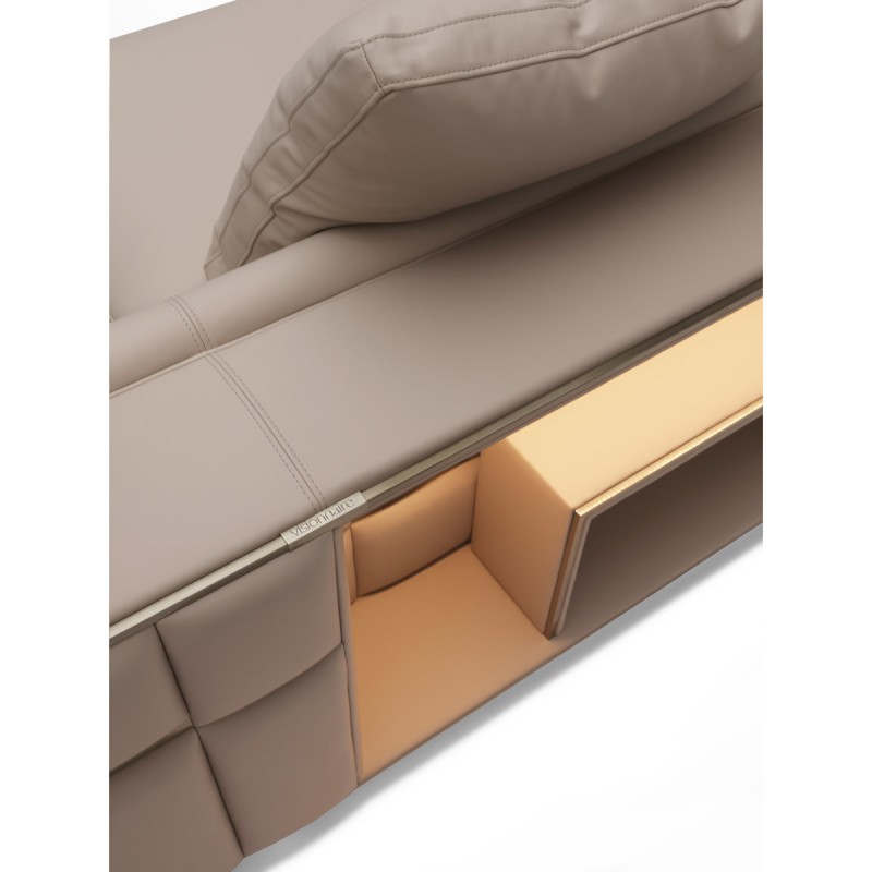 DD-633 Sofas