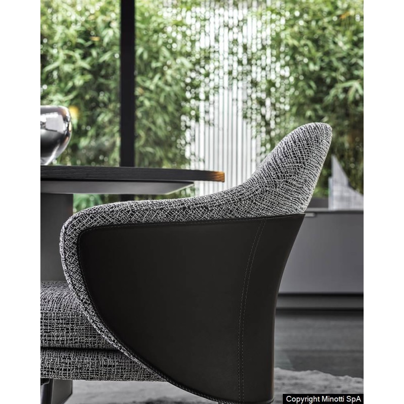DD-645 Chairs