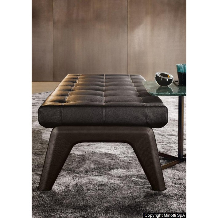 DD-658 Stools & Benches