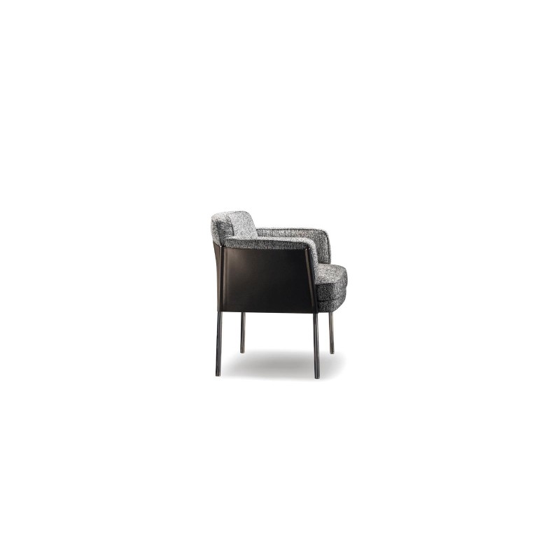 DD-672 Chairs