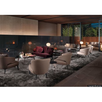 DD-682 Armchairs