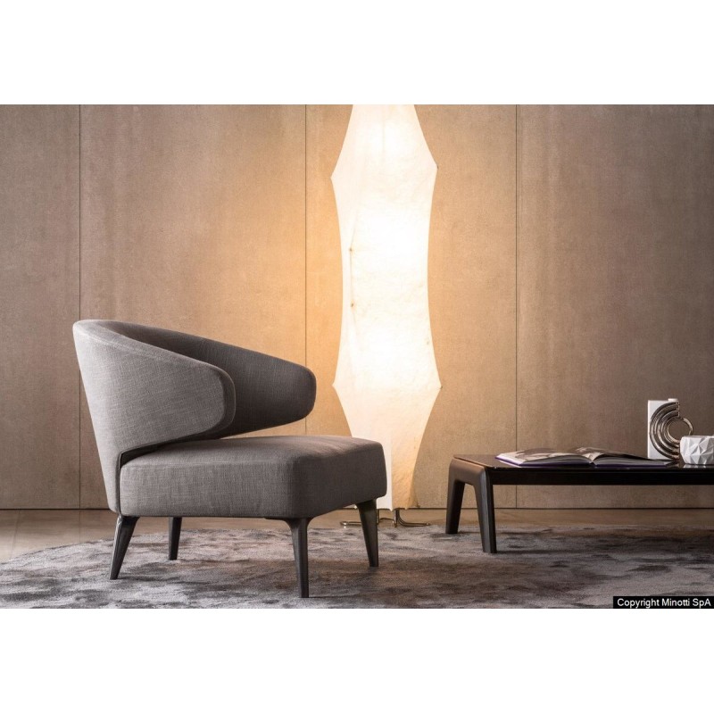 DD-682 Armchairs