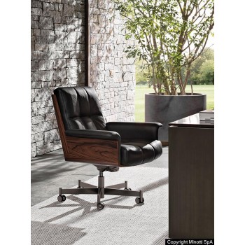 DD-686 Armchairs