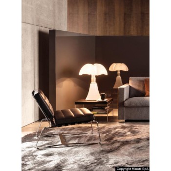 DD-687 Armchairs