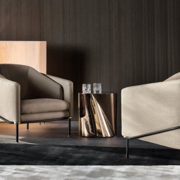 DD-689 Armchairs