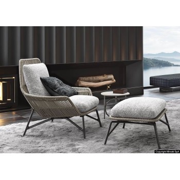 DD-701 Armchairs