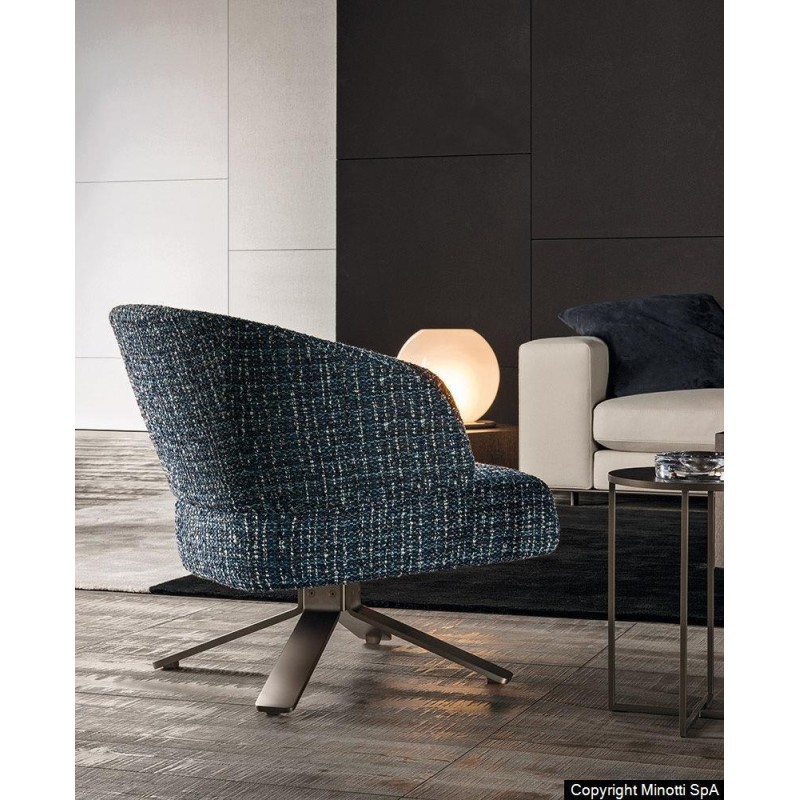 DD-703 Armchairs