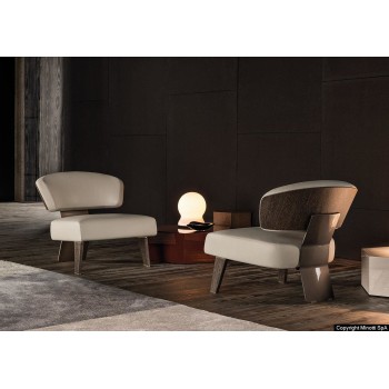 DD-704 Armchairs