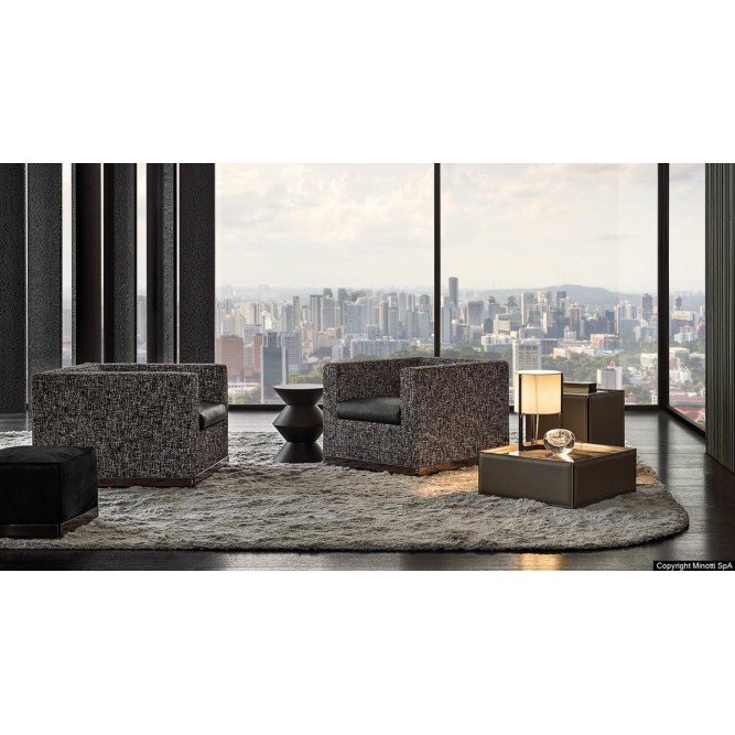 DD-707 Armchairs