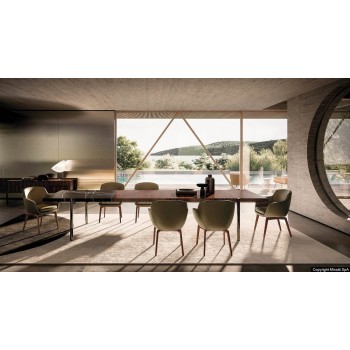 Superquadra Dining Tables