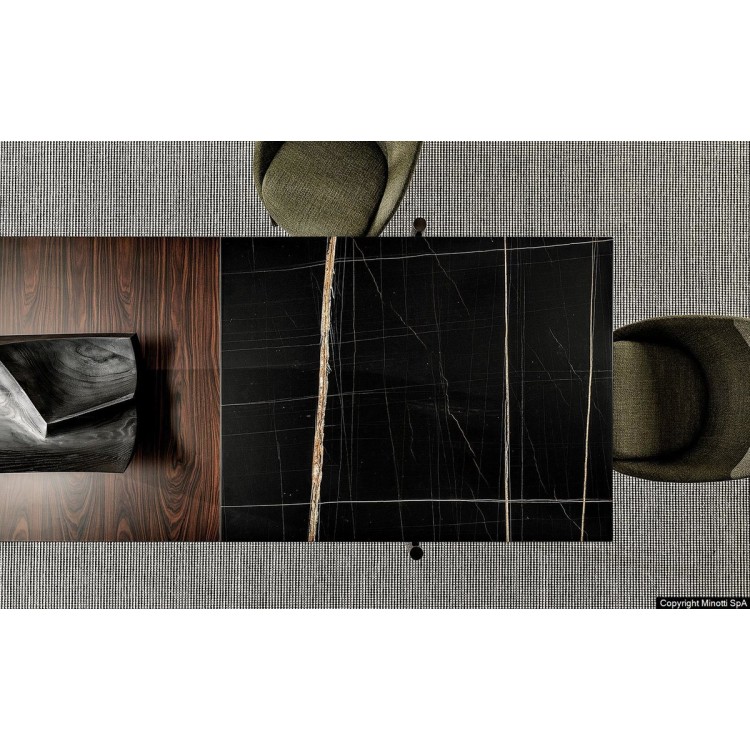 Superquadra Dining Tables