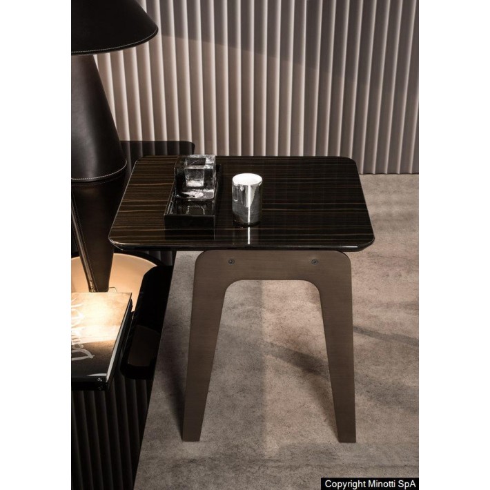 DD-781 Coffee Tables