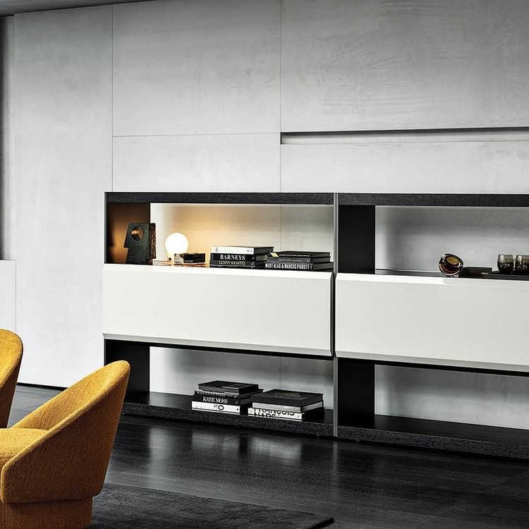 DD-817 Bookcases