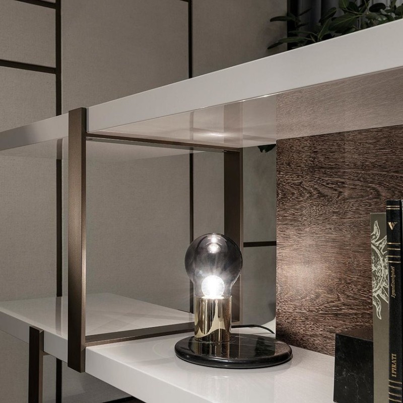 DD-819 Bookcases