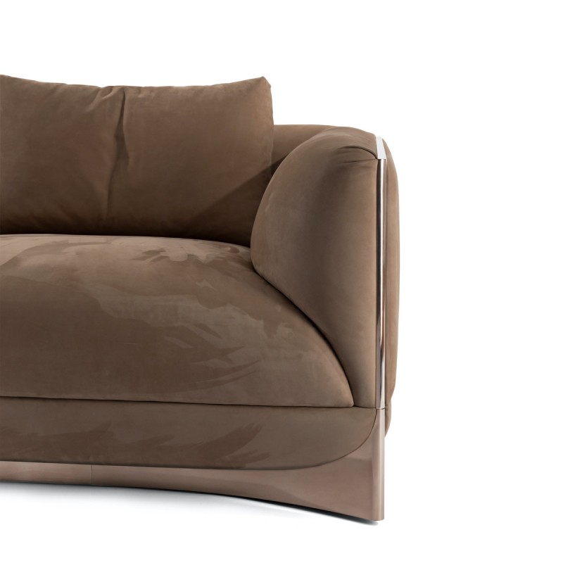 DD-835 Sofas