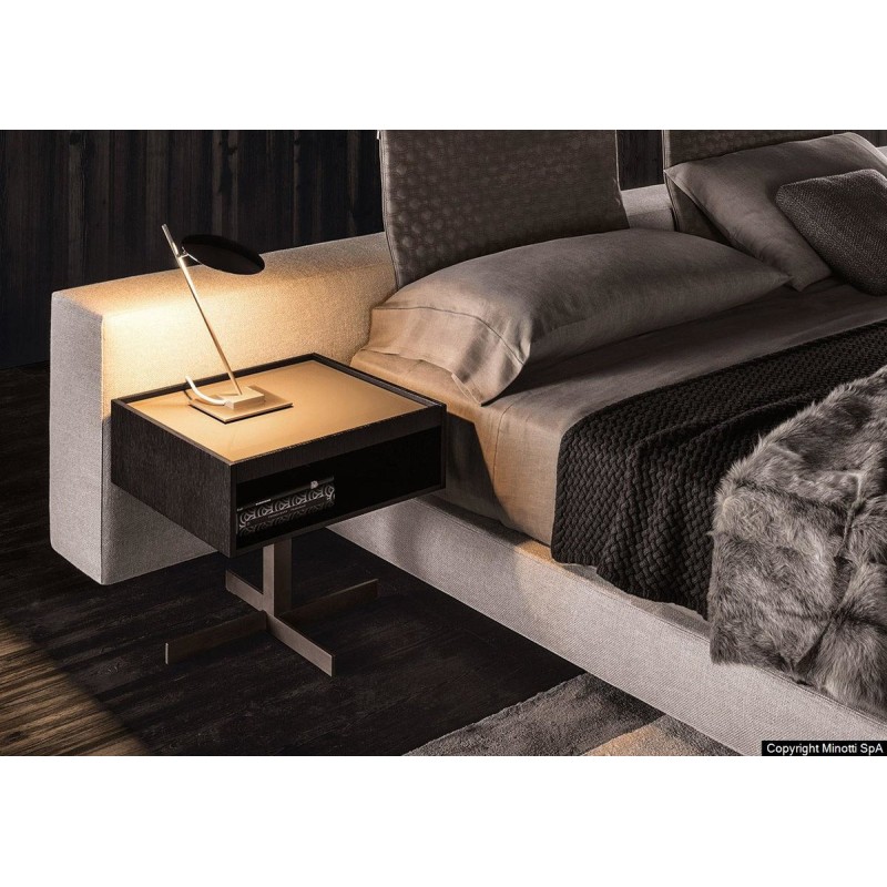 DD-843 Nightstands