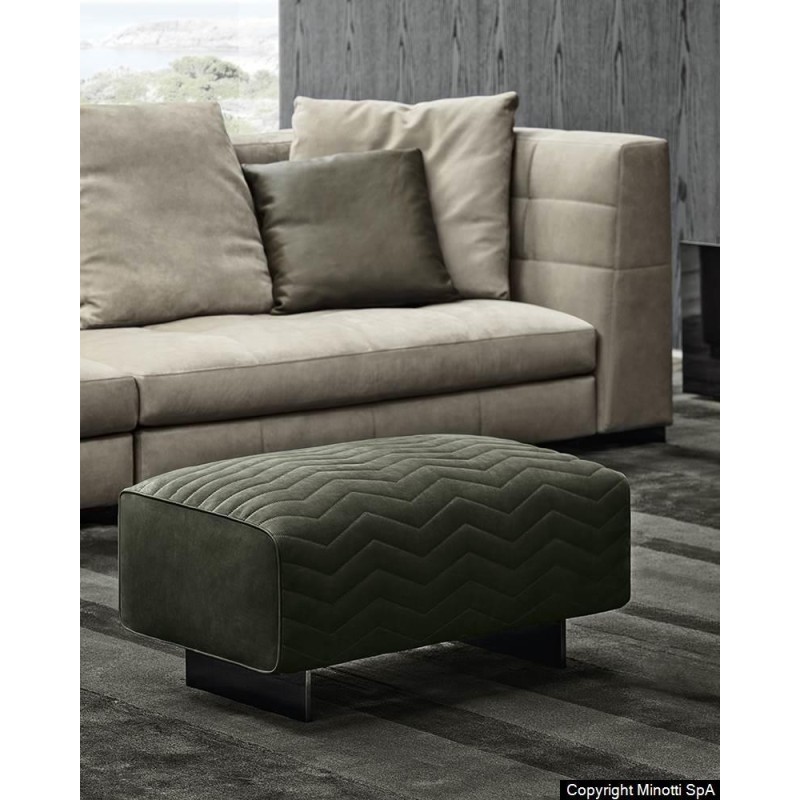 DD-862 Stools & Benches