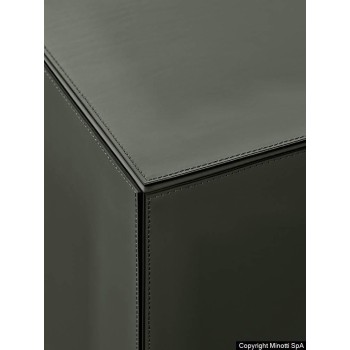 DD-865 Stools & Benches