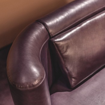 DD-884 Sofas