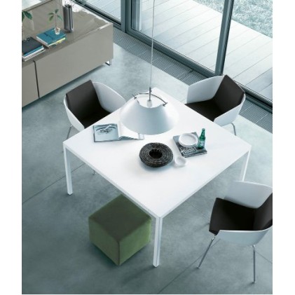 TREVI Dining Tables
