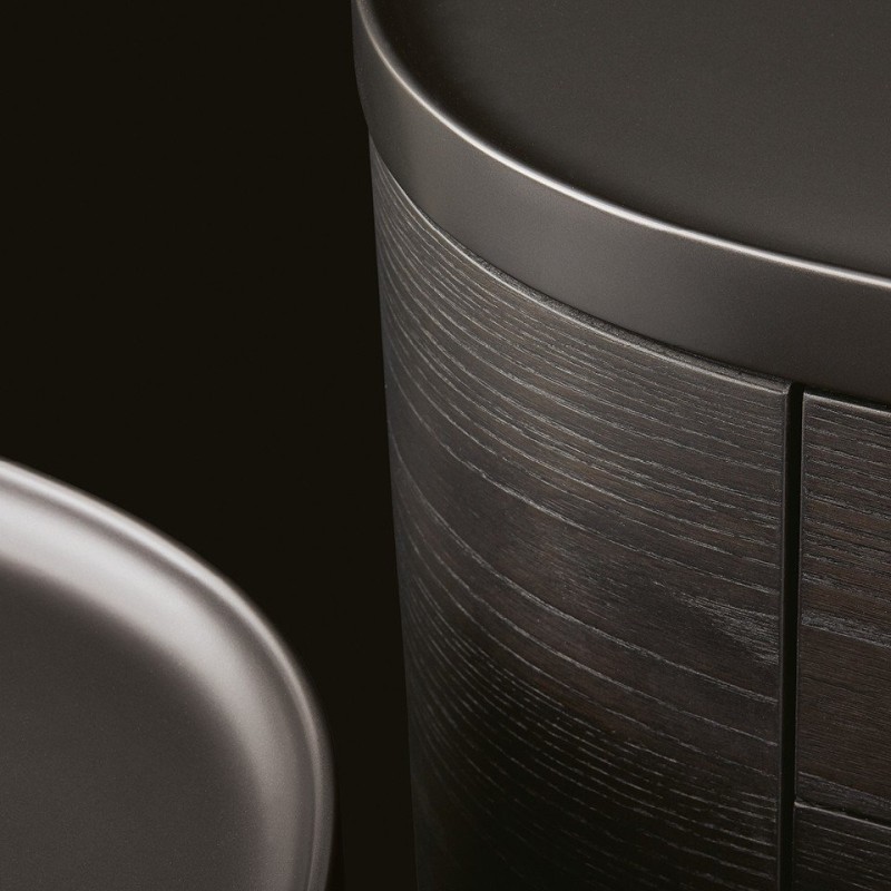 GENTLEMAN Sideboards