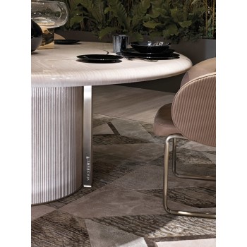 OPERA Dining Tables