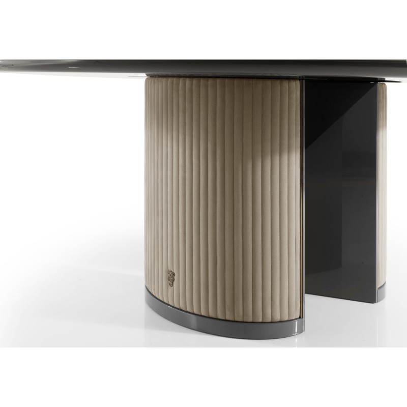 PALACE Dining Tables