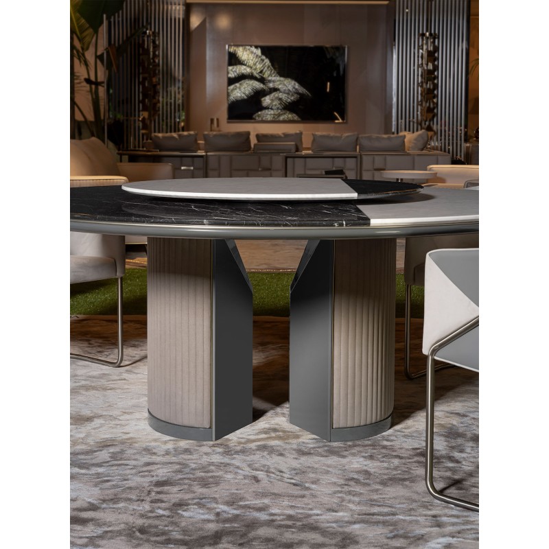 PALACE Dining Tables
