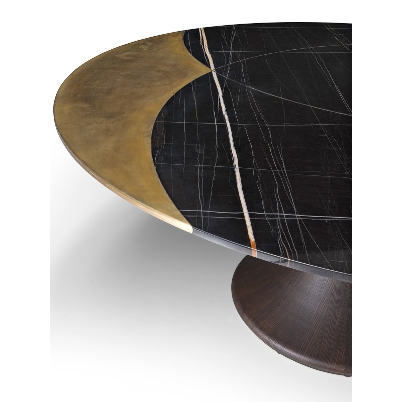 ROHAN Dining Tables