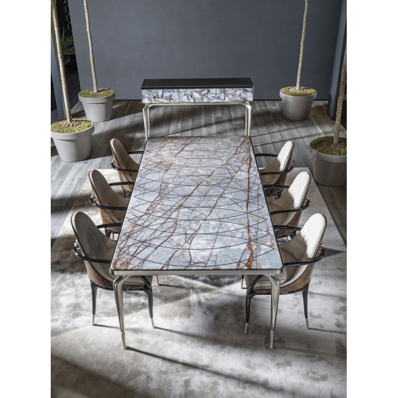THULE Dining Tables