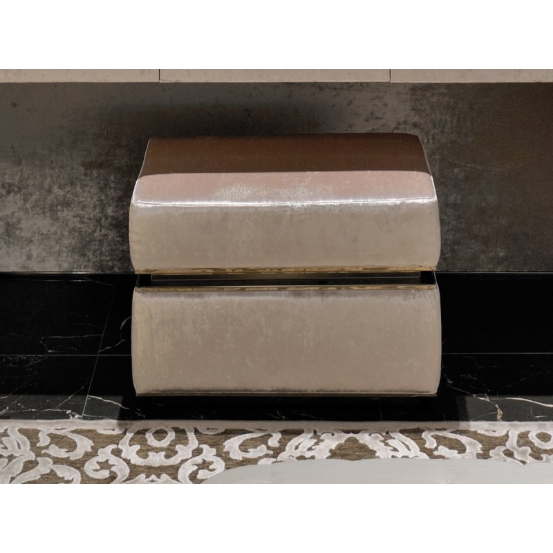 TITANIA Stools & Benches
