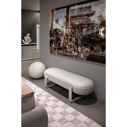 SHIRLEY Stools & Benches