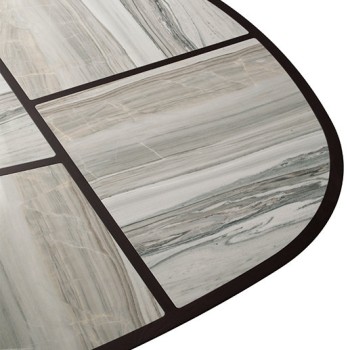 DISEGUAL Dining Tables