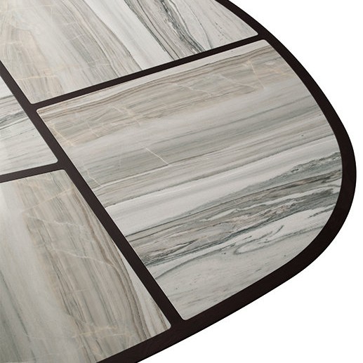 DISEGUAL Dining Tables
