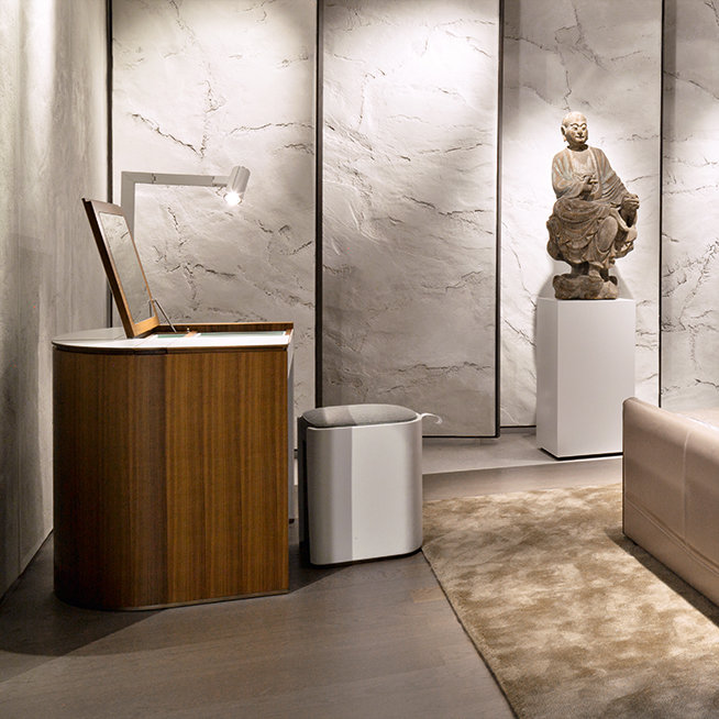 VENUS Dressing Tables