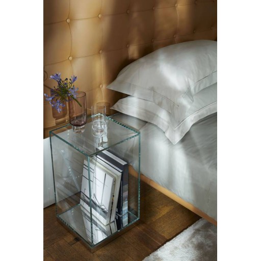 VOLAGE Nightstands