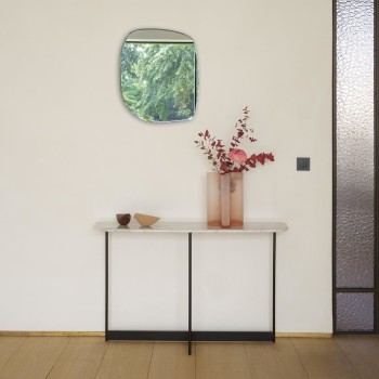 ISTRANA Consoles