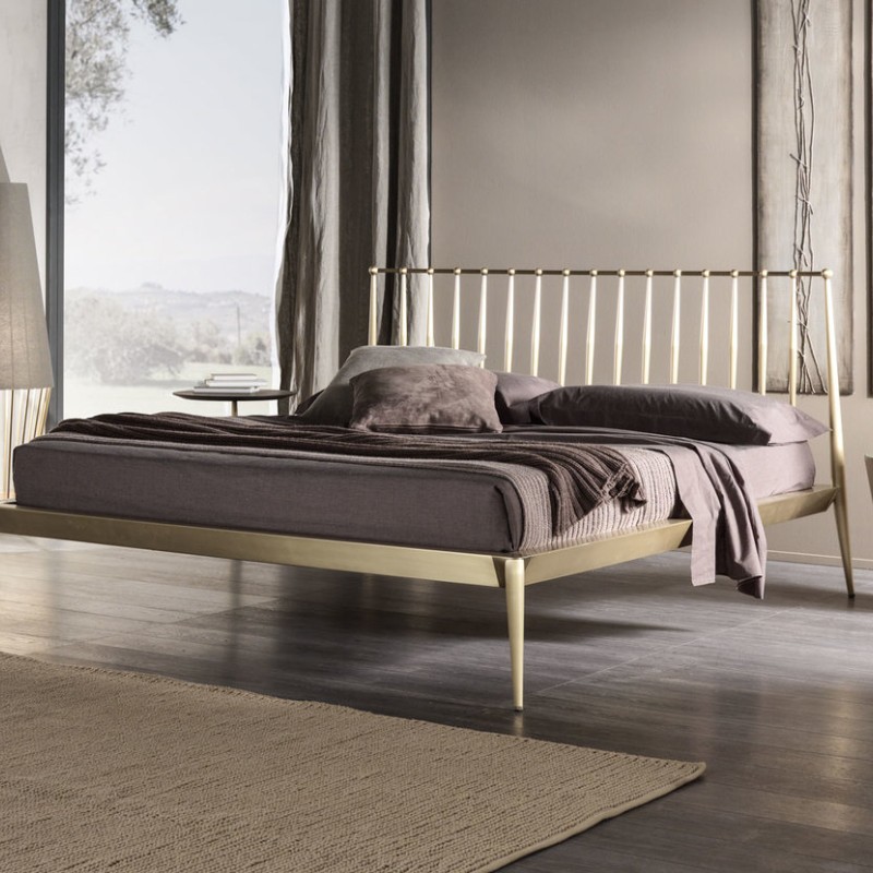 CONICO Nightstands