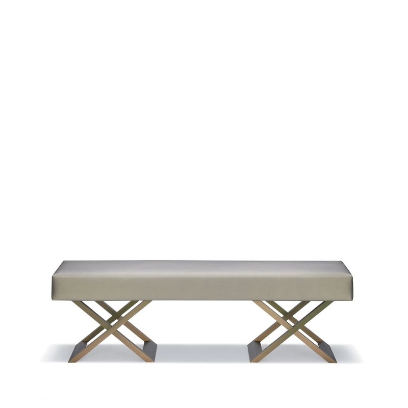 DD-4027 Stools & Benches