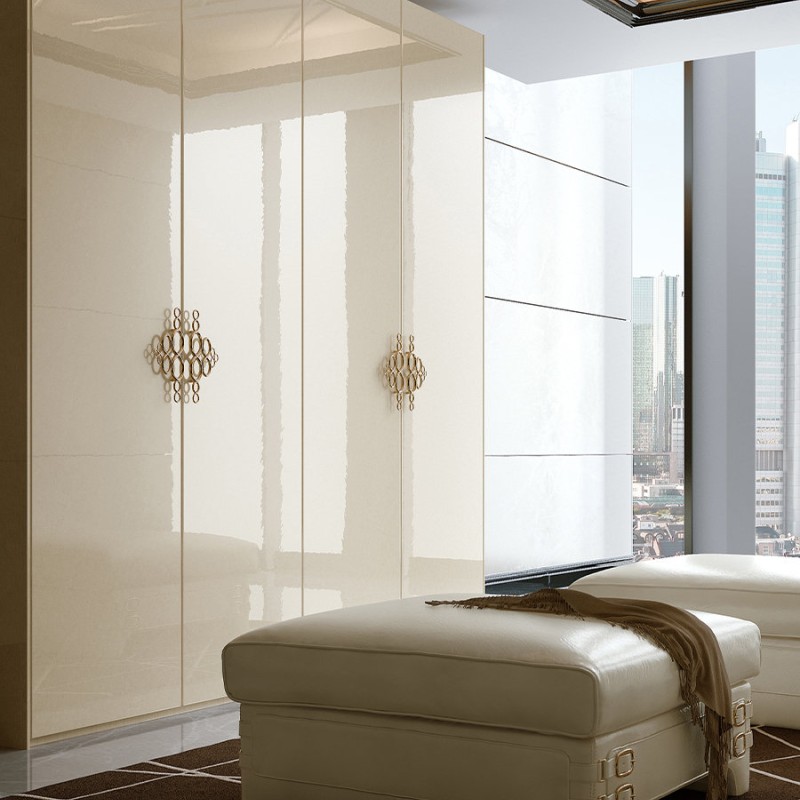 DD-4679 Wardrobes