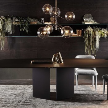 Eyl Dining Tables
