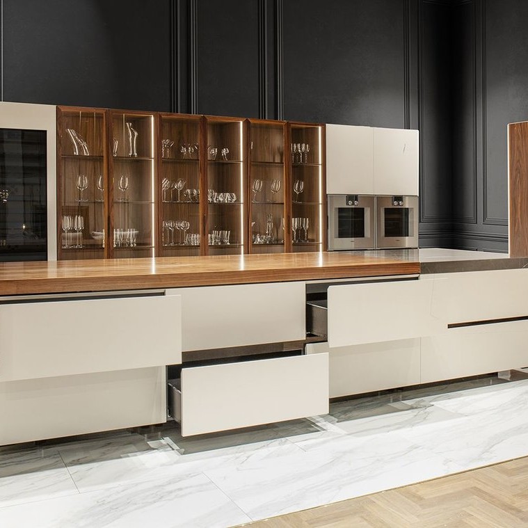 V888 Bar Counters