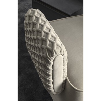 Hug Stools & Benches